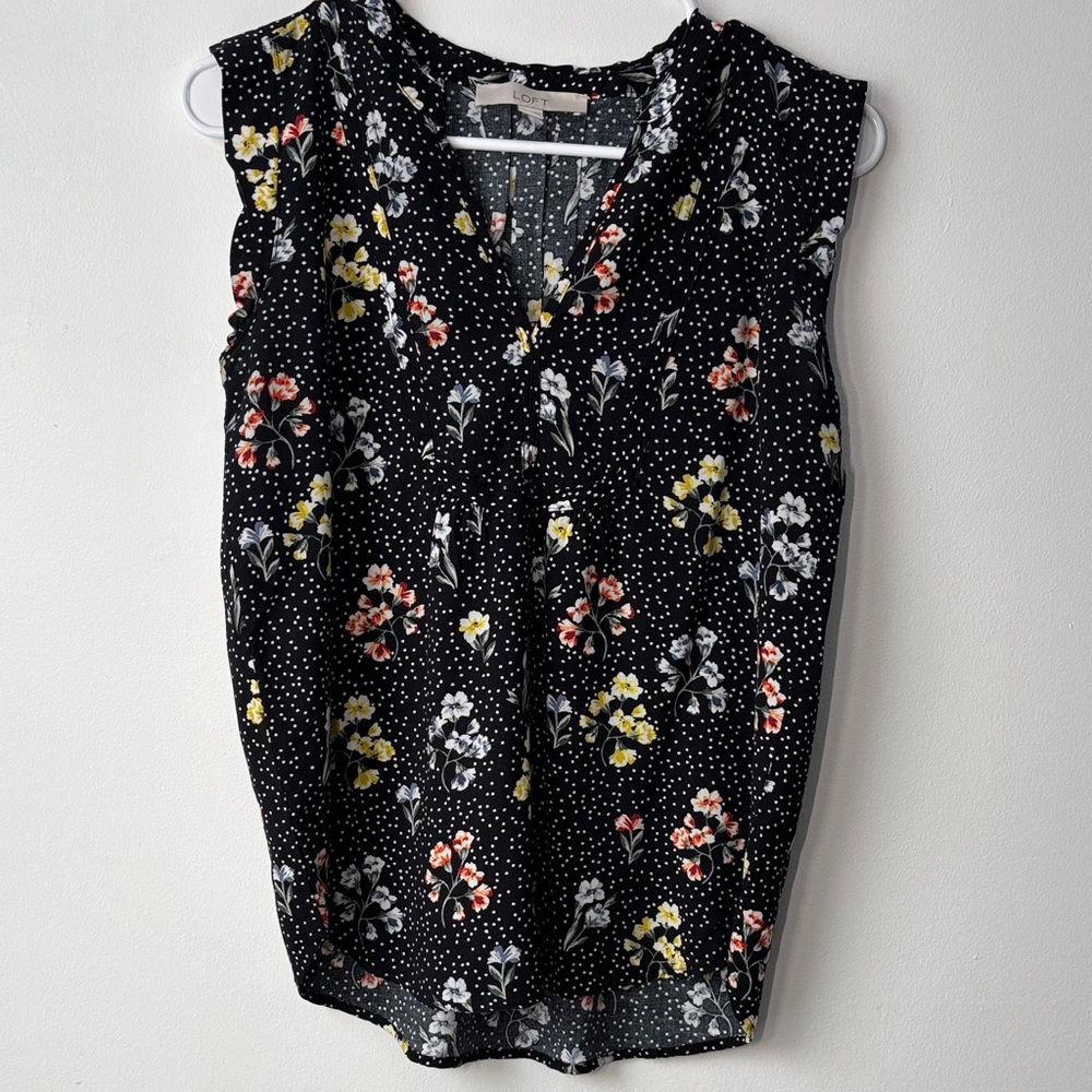 LOFT Black Floral V-Neck Sleeveless Camisole